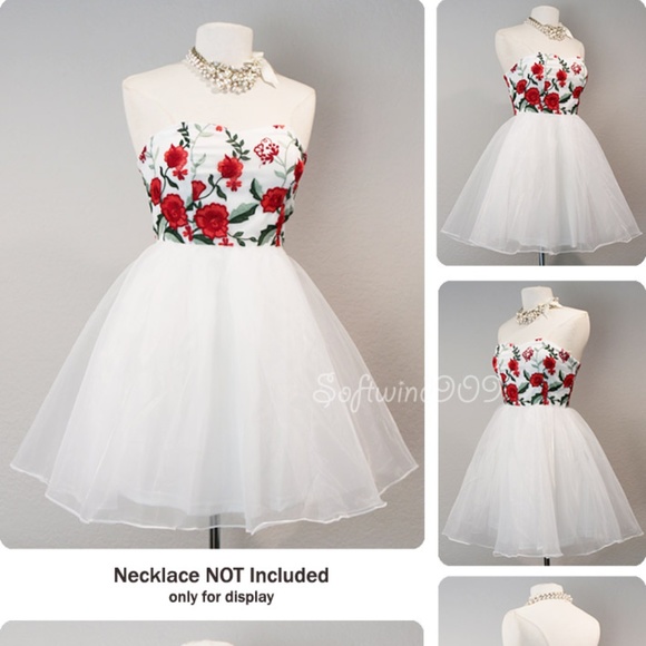 Floral Embroidered Tulle Ballerina Strapless Dress - Picture 7 of 8